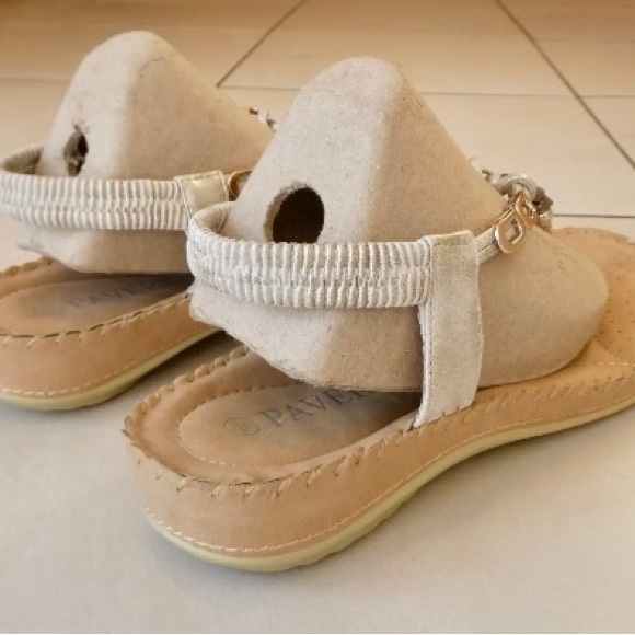 PAVERS Ladies Leather Toe Post Sandals Metallic Cream UK6 - Picture 9 of 11
